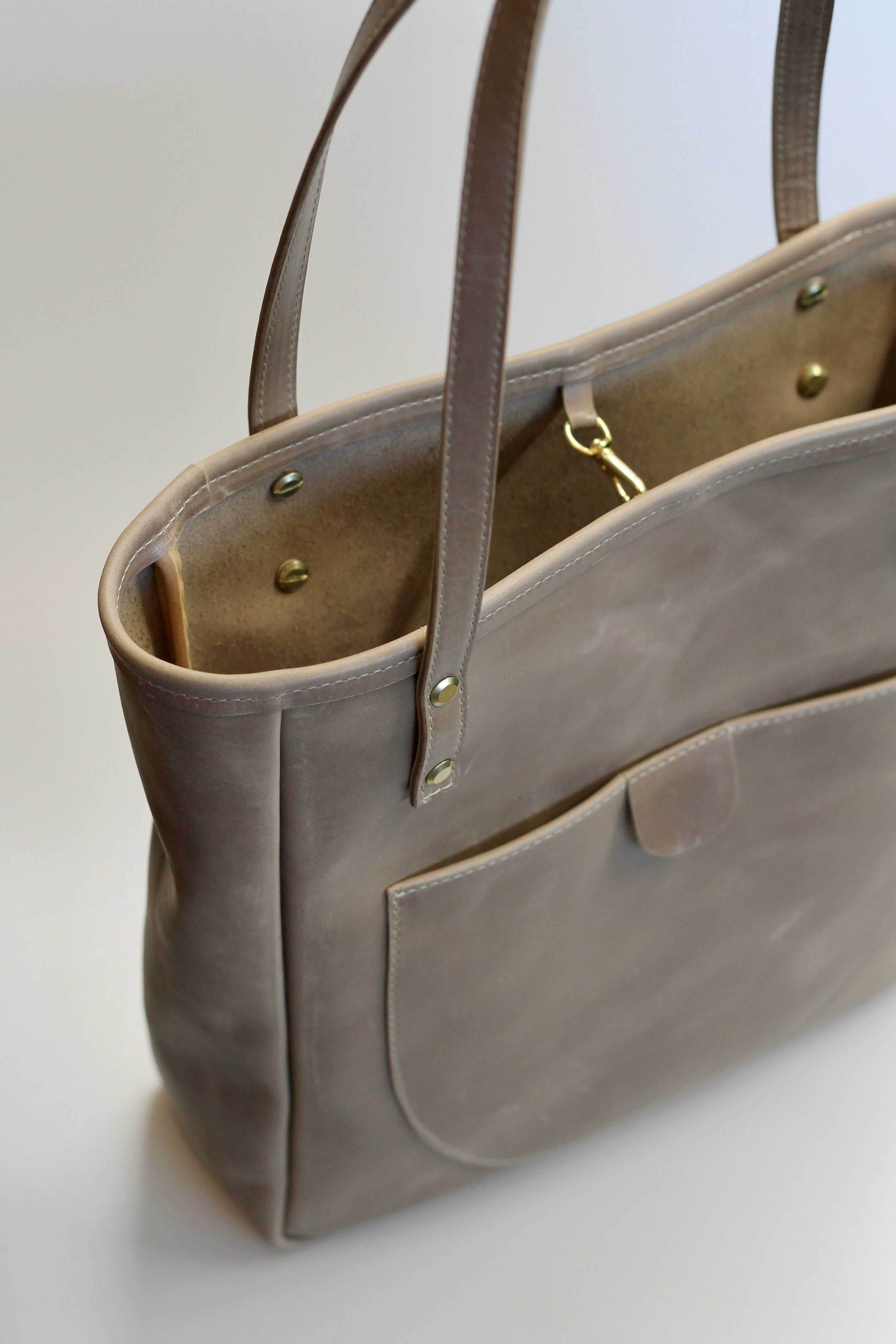 Classic Leather Tote