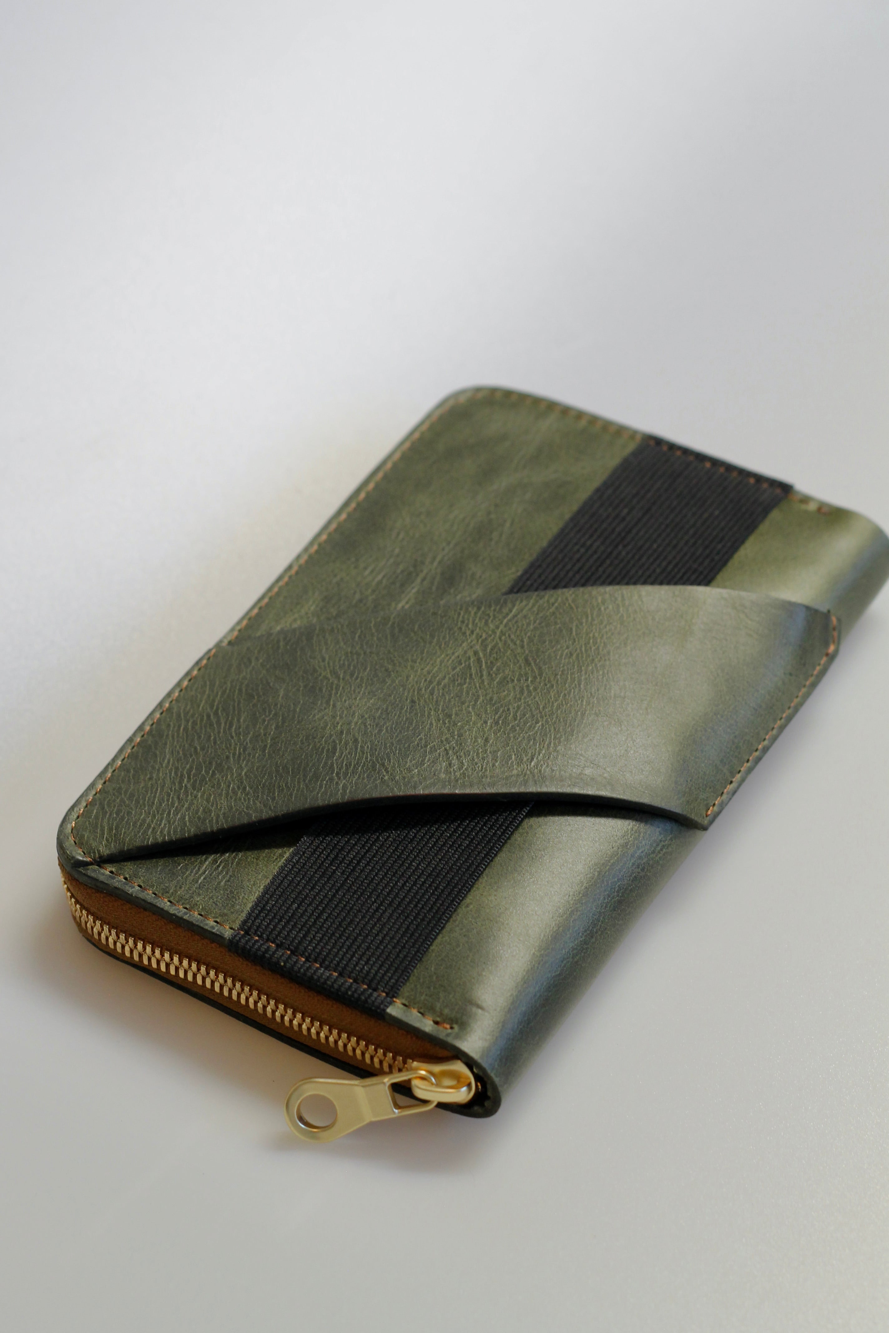 Chloe Zippered Wallet