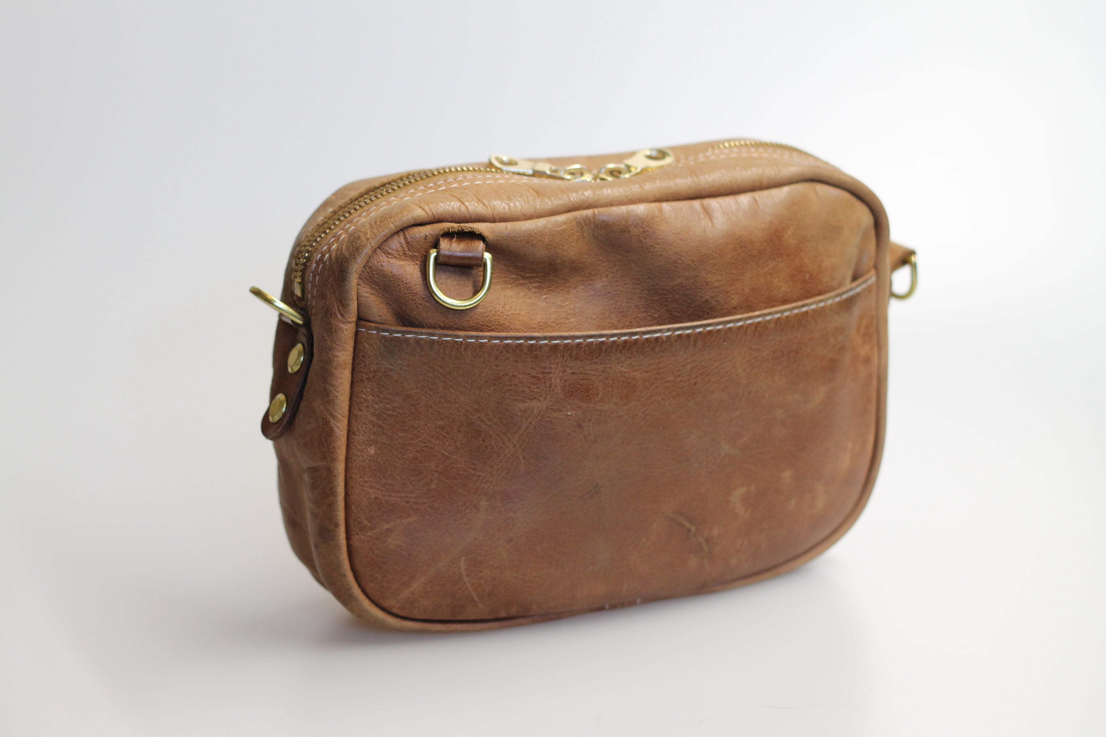 Chamberlains Leather Milk - 6oz. Bottle + terry cloth applicator