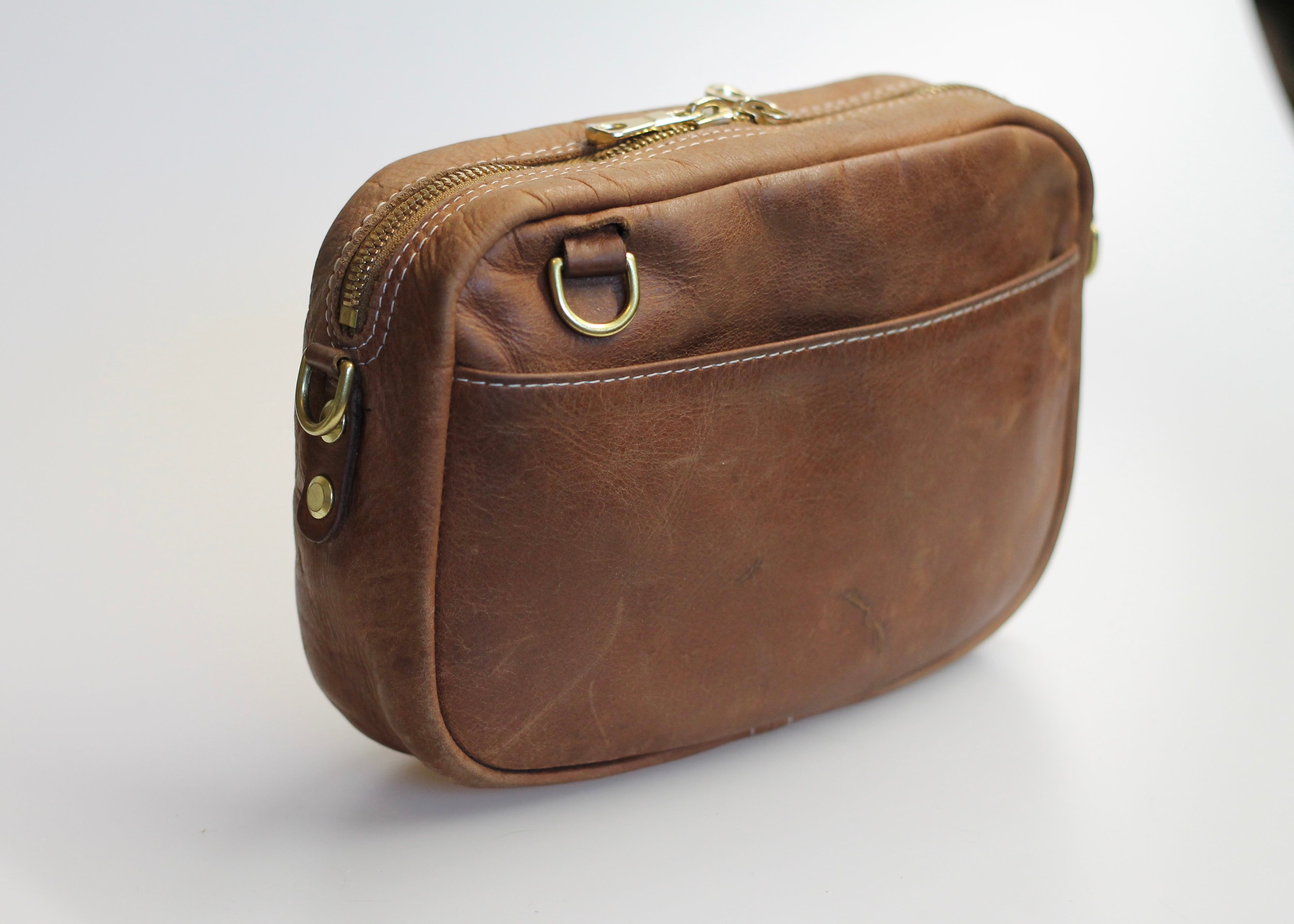 Chamberlains Leather Milk - 6oz. Bottle + terry cloth applicator