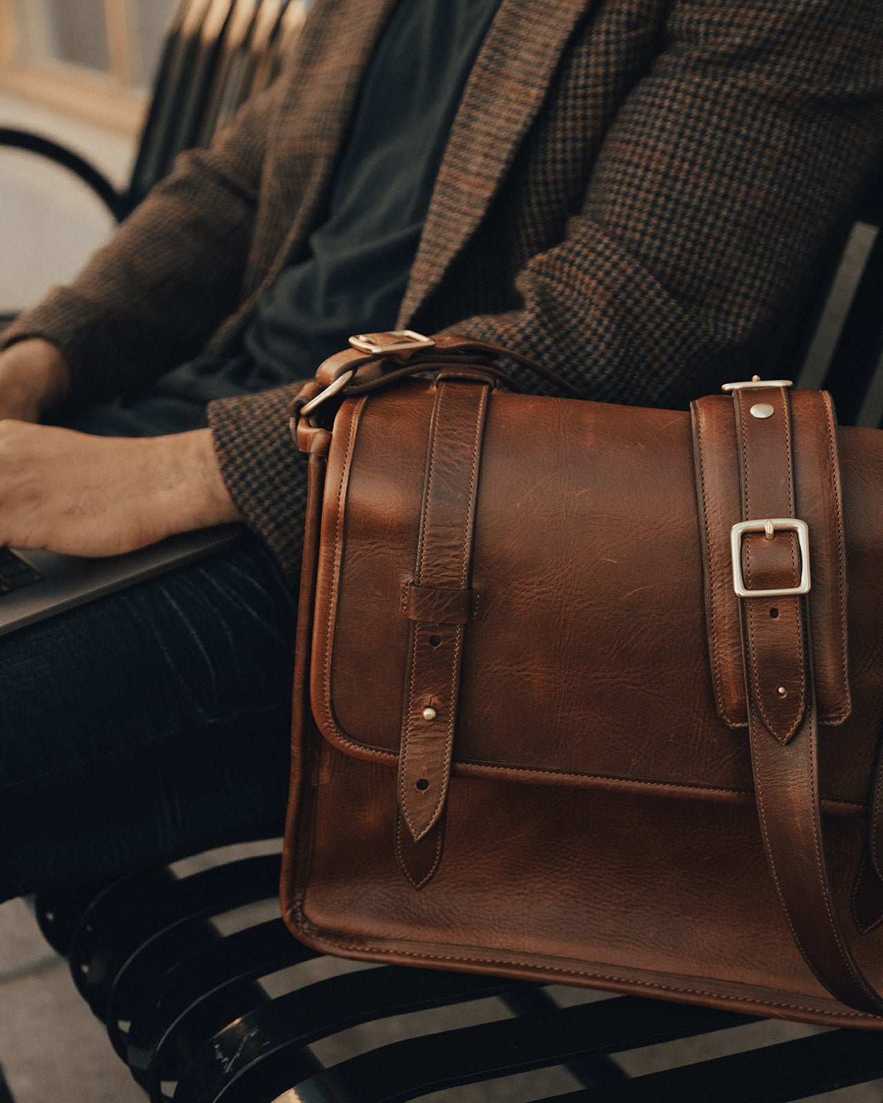 Gallant Messenger Bag