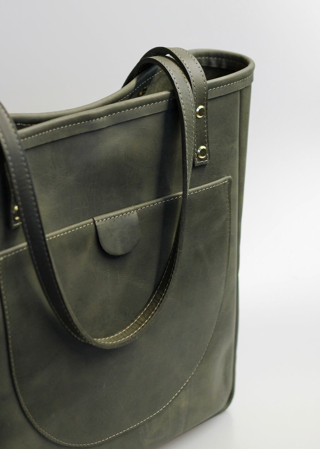 Classic Leather Tote