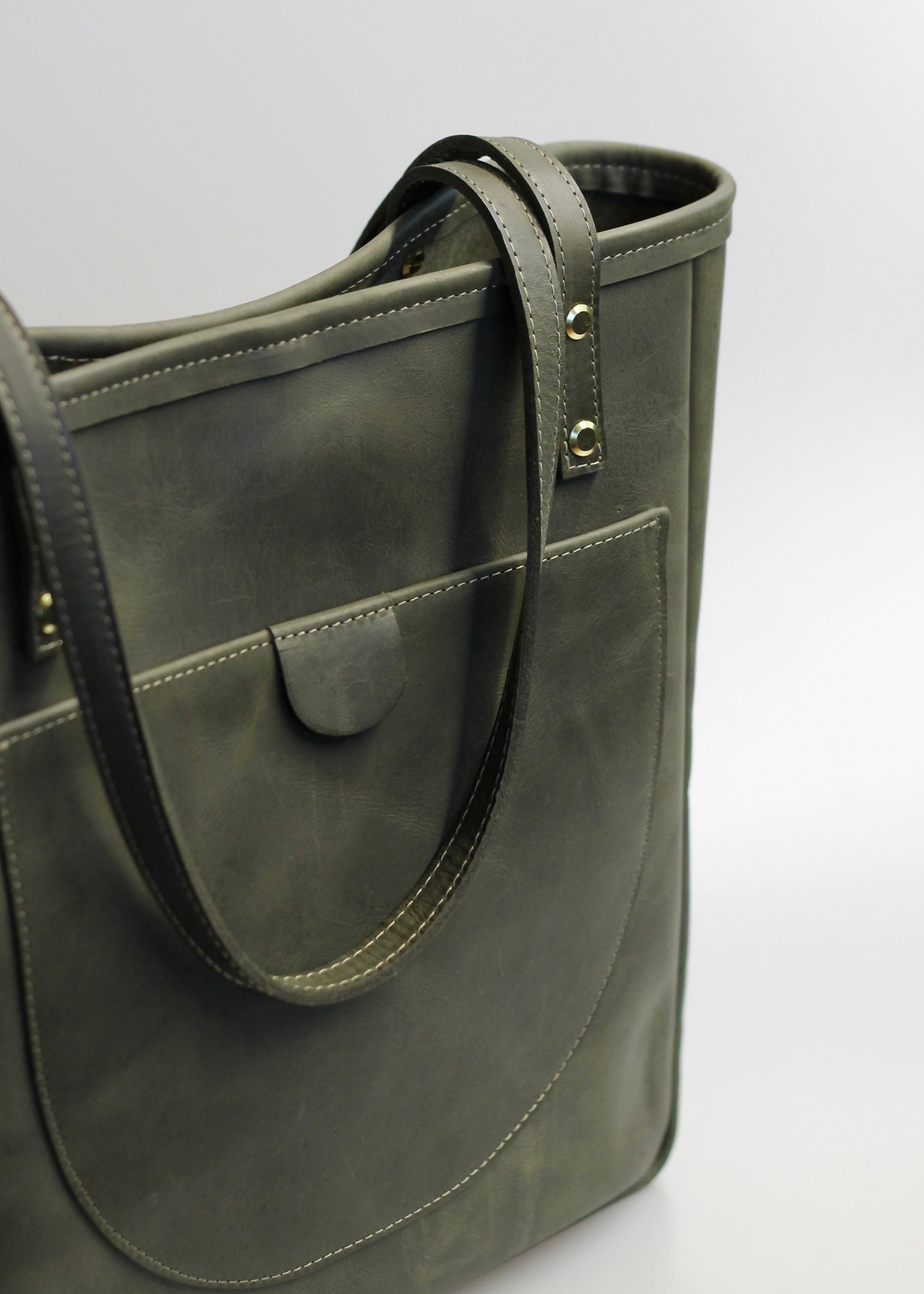 Classic Leather Tote