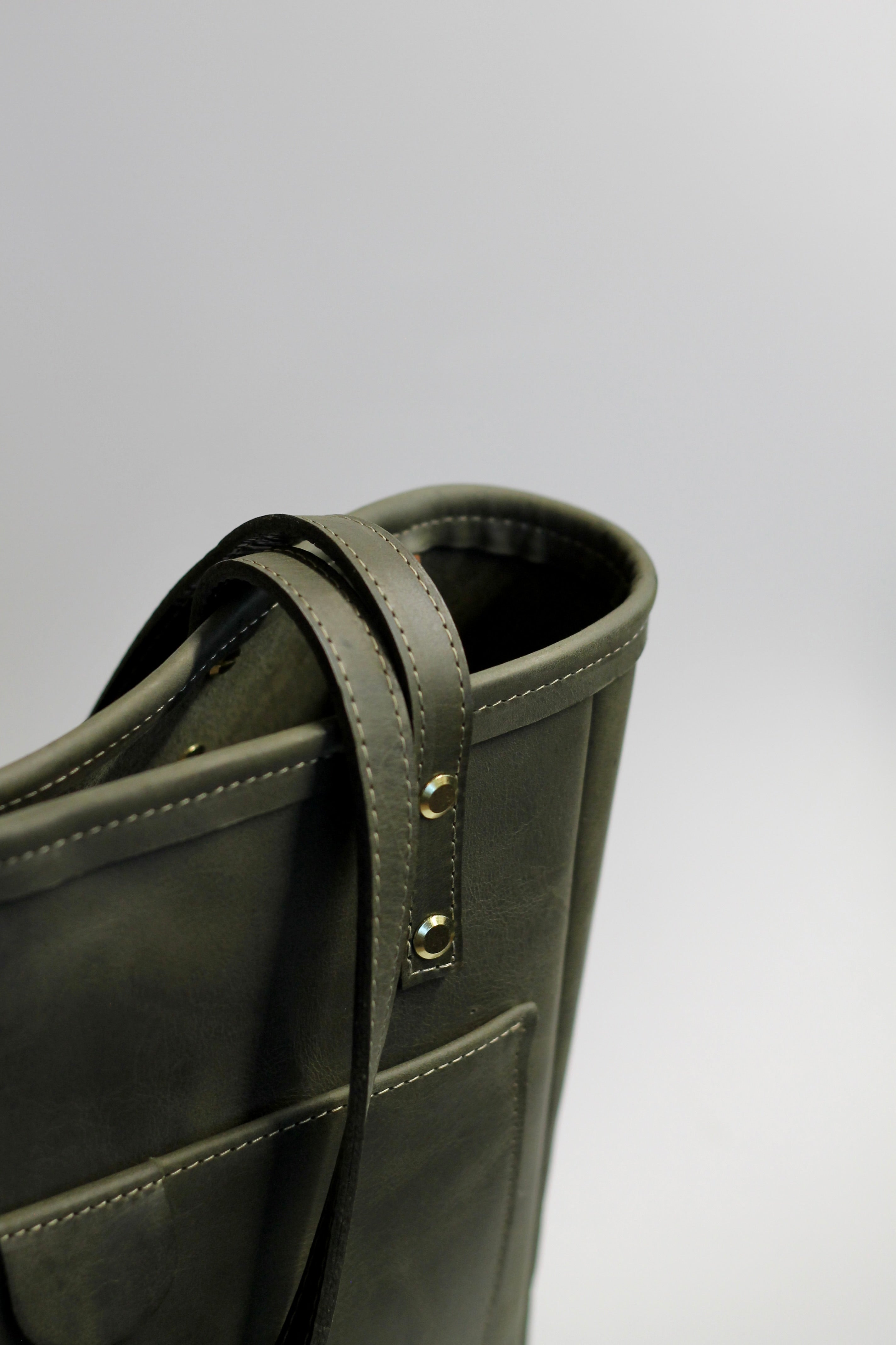 Classic Leather Tote