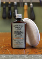Chamberlains Leather Milk - 6oz. Bottle + terry cloth applicator