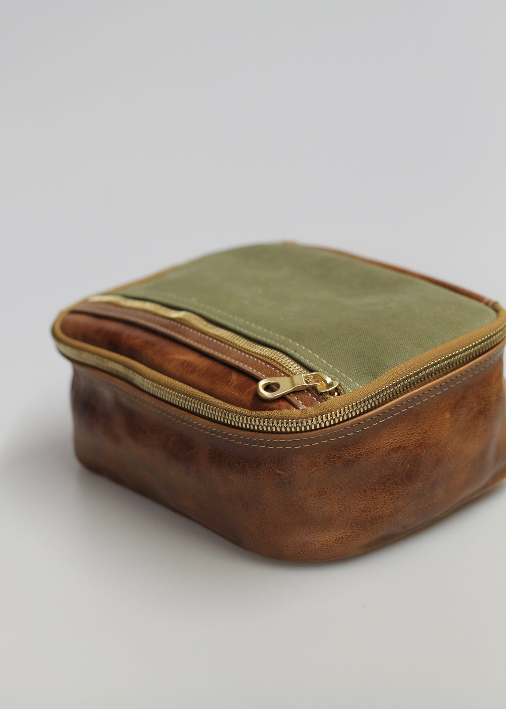 Dopp Kit - Toiletries Bag