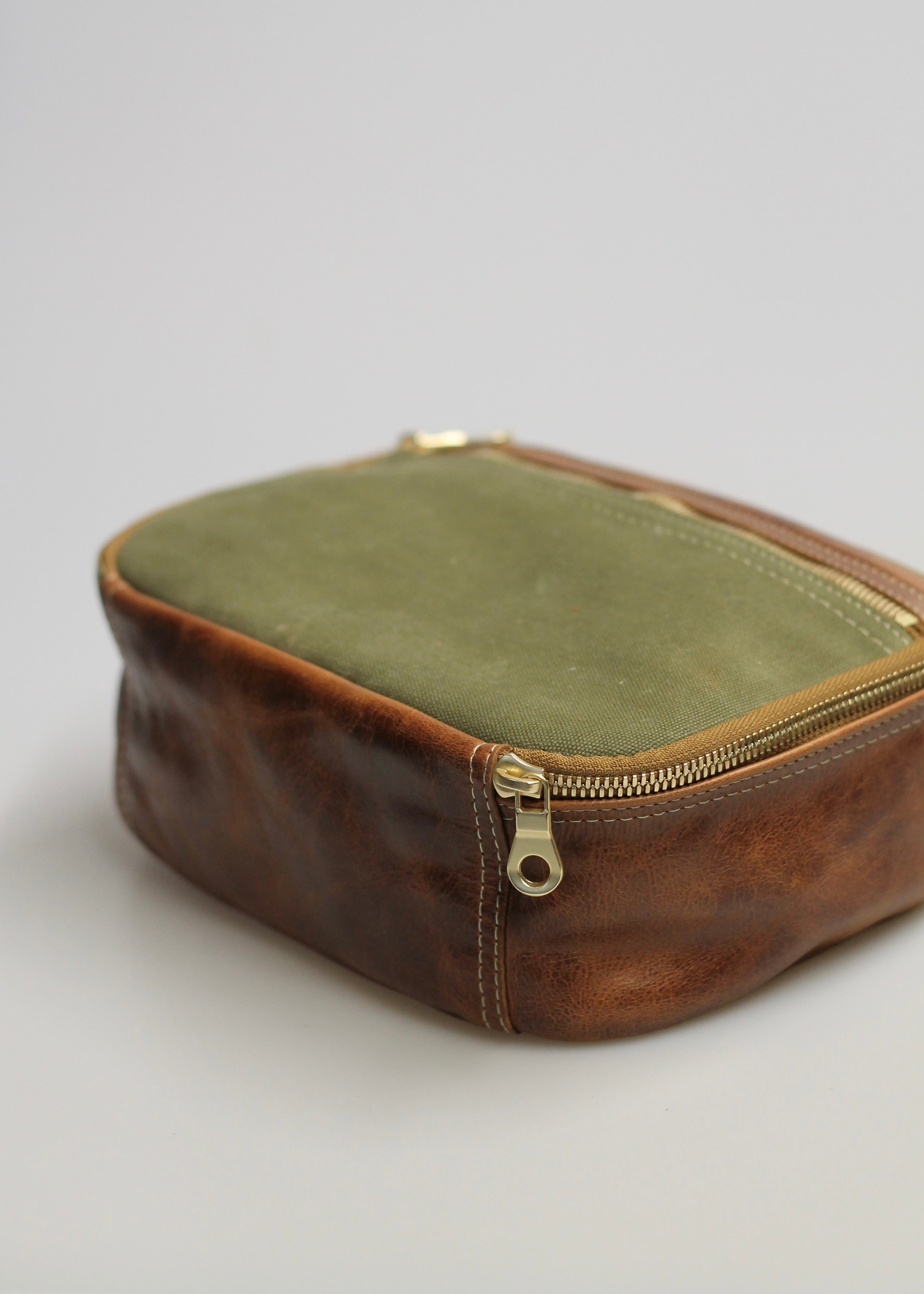 Dopp Kit - Toiletries Bag